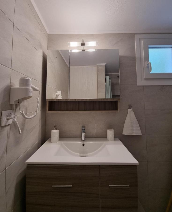 Апартаменты Marina'S House Triovasalos Экстерьер фото